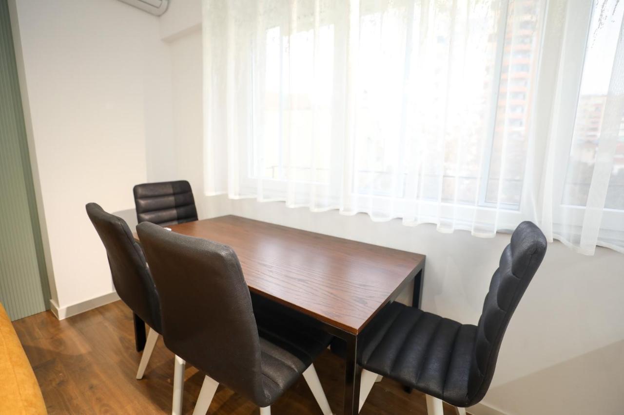 Tirana Center Apartment - Your Cosy Corner المظهر الخارجي الصورة